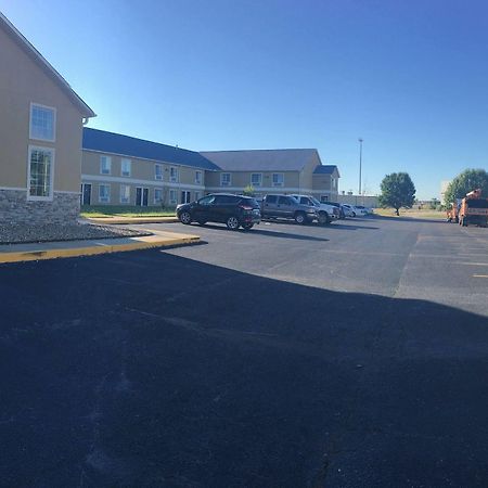 SureStay Plus Hotel by Best Western Tulsa East Exterior foto