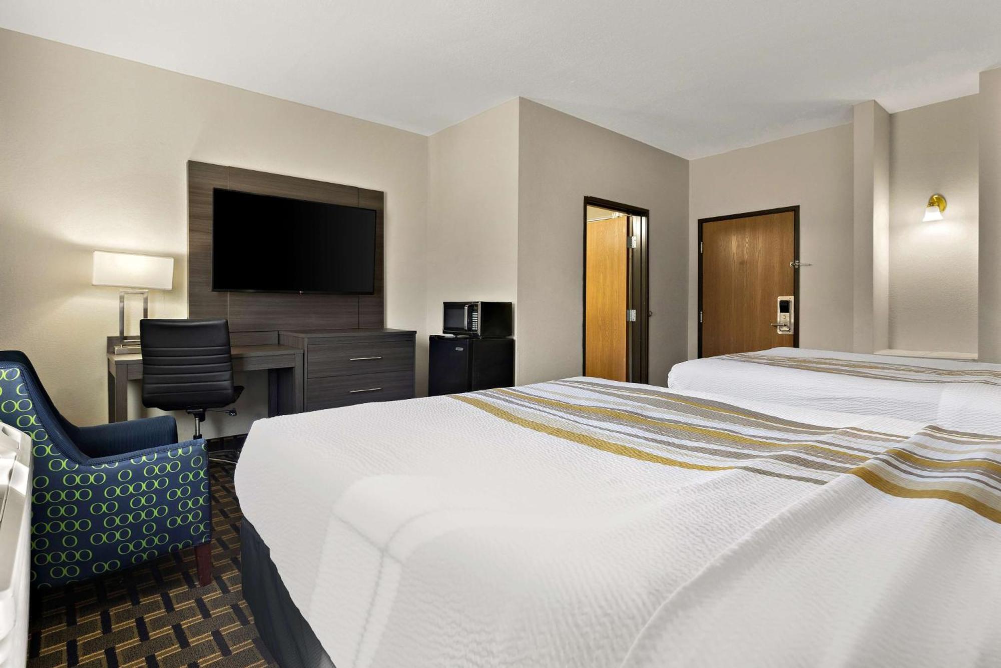 SureStay Plus Hotel by Best Western Tulsa East Exterior foto
