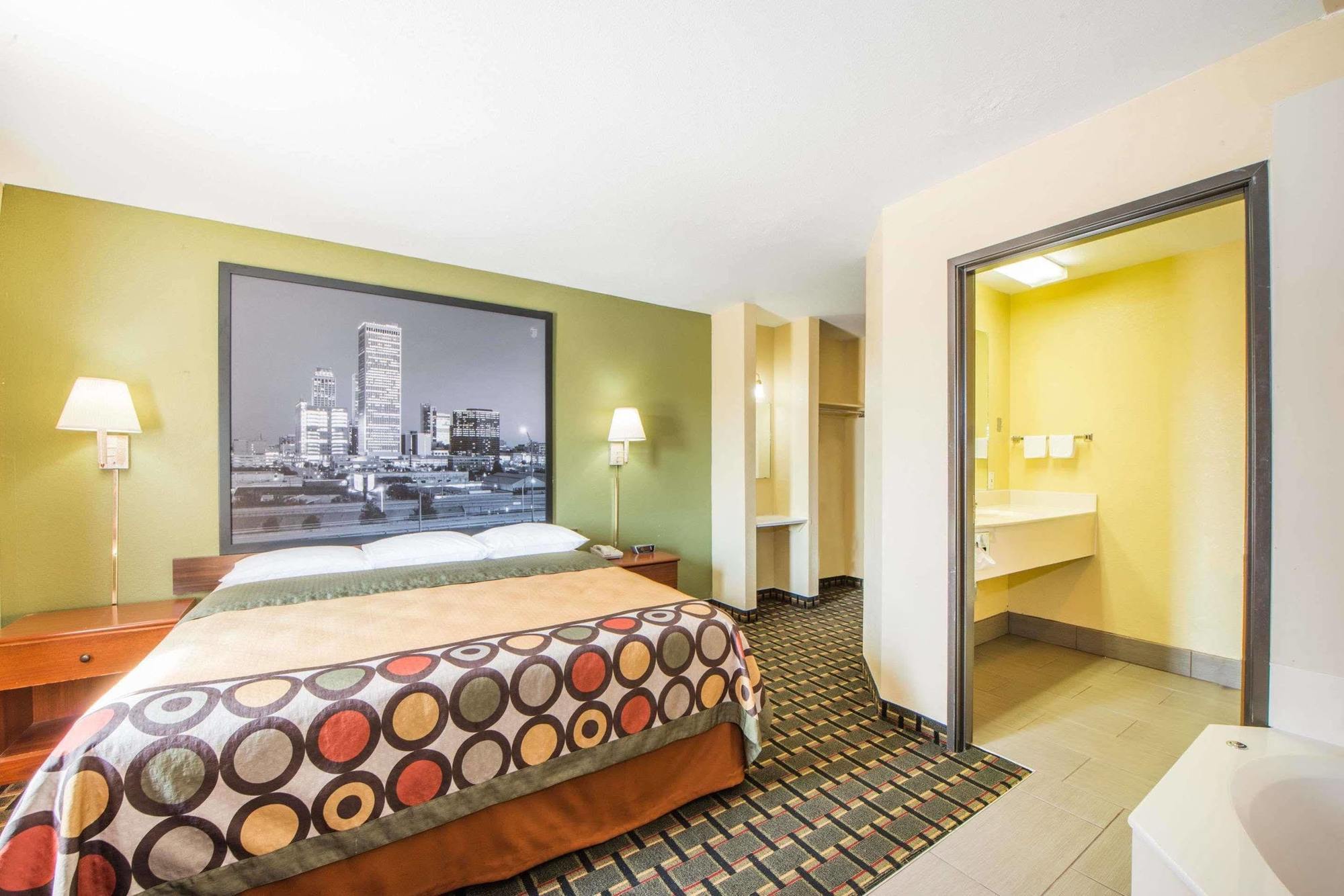 SureStay Plus Hotel by Best Western Tulsa East Exterior foto